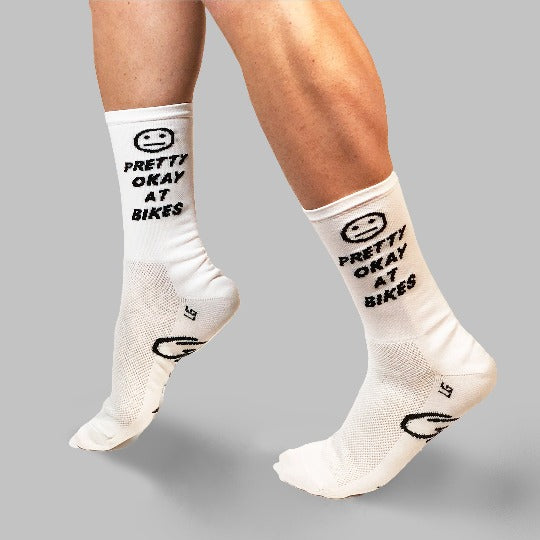 Pretty Okay at Bikes ™ | Calcetines Ciclismo