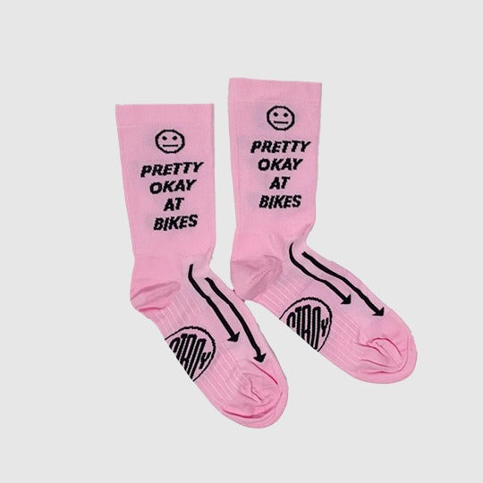 Pretty Okay at Bikes ™ | Calcetines Ciclismo
